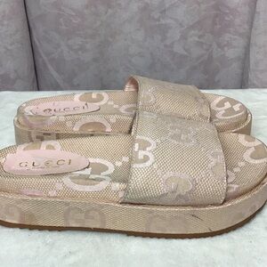 Gucci Women's Beige Slide Sandals
